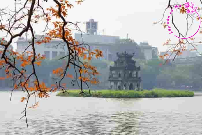 phân tích, đánh giá tản văn "Mùa thu Hà Nội trong mắt chàng trai Sài Gòn" - Khương Nha
